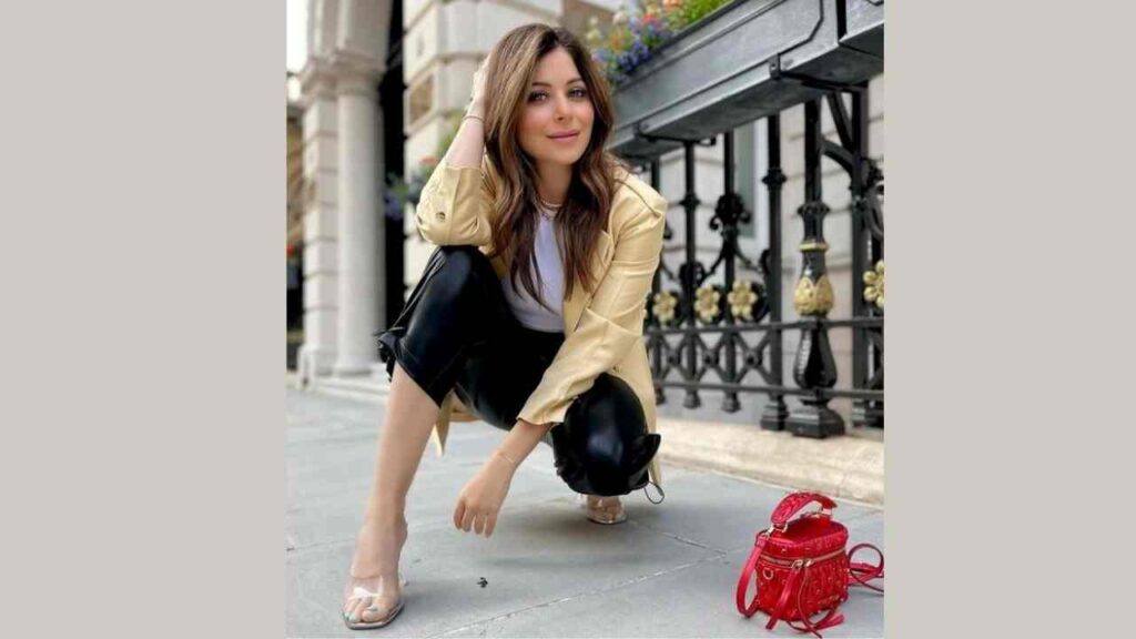 Indian Singers Allegedly Paid a Pittance for Hit Songs, Says Kanika Kapoor.