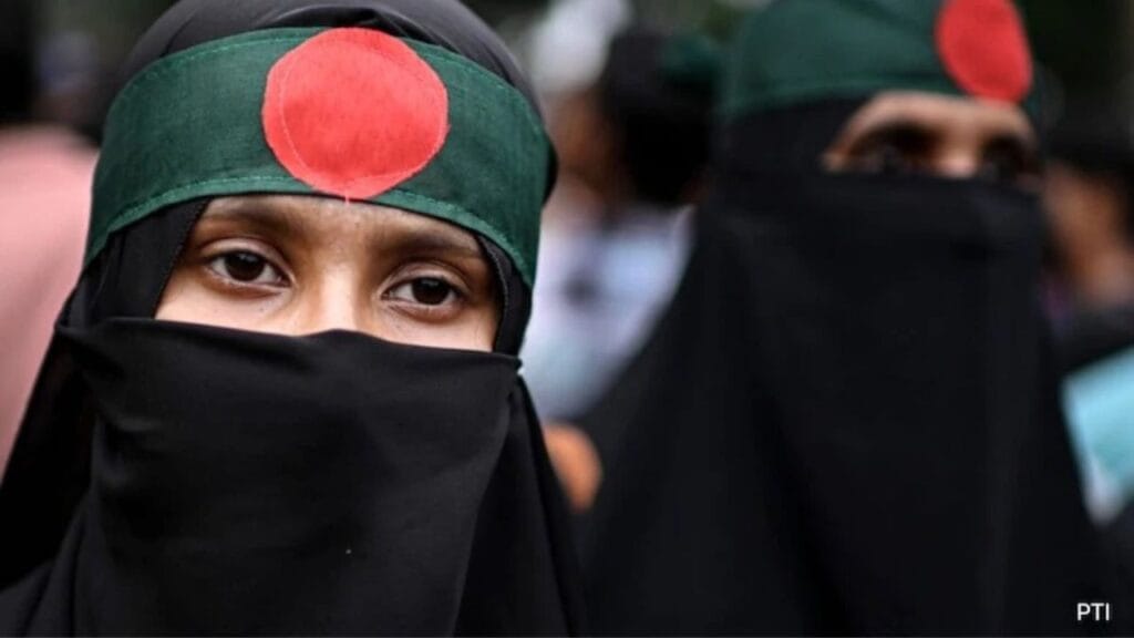“Student-Led National Citizen Party Pledges New Bangladesh Amid Post-Hasina Political Unrest”