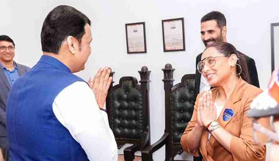 Rani Mukerji Joins Maharashtra CM, Akshay Kumar to Launch Cyber Awareness Month 2025.