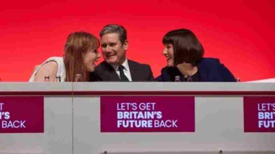 Starmer Launches Scathing Attack on Farage Over Britain and Migration.