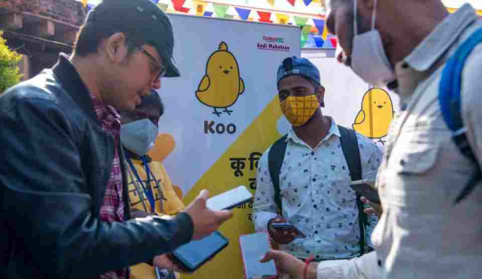 India’s Home-grown Challenger to WhatsApp’s Dominance