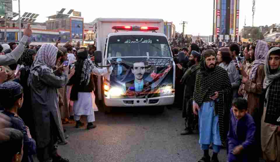 Border Ceasefire: Pakistan and Afghanistan Halt Deadliest Clashes in Years.