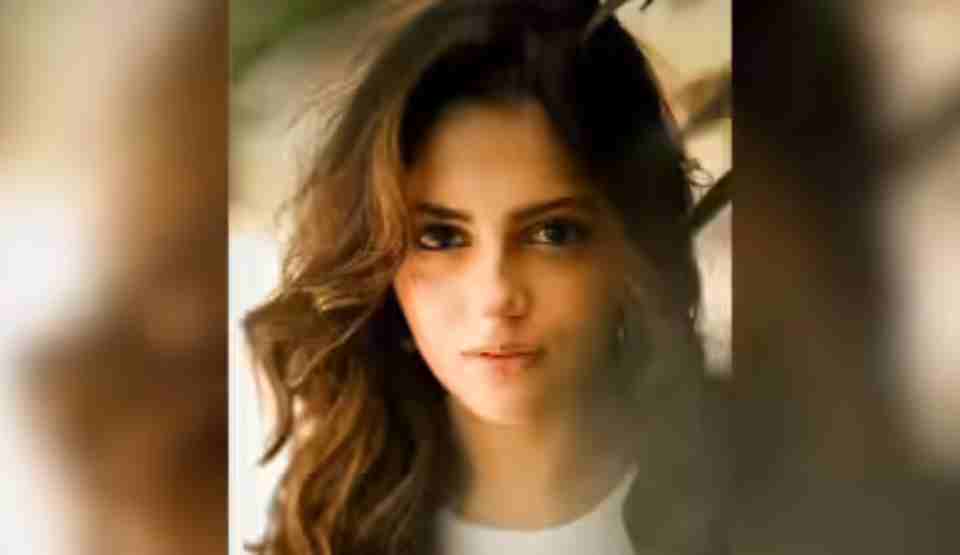 Aneet Padda Steps Into Dinesh Vijan’s “Shakti Shalini” as Kiara Advani Exits.