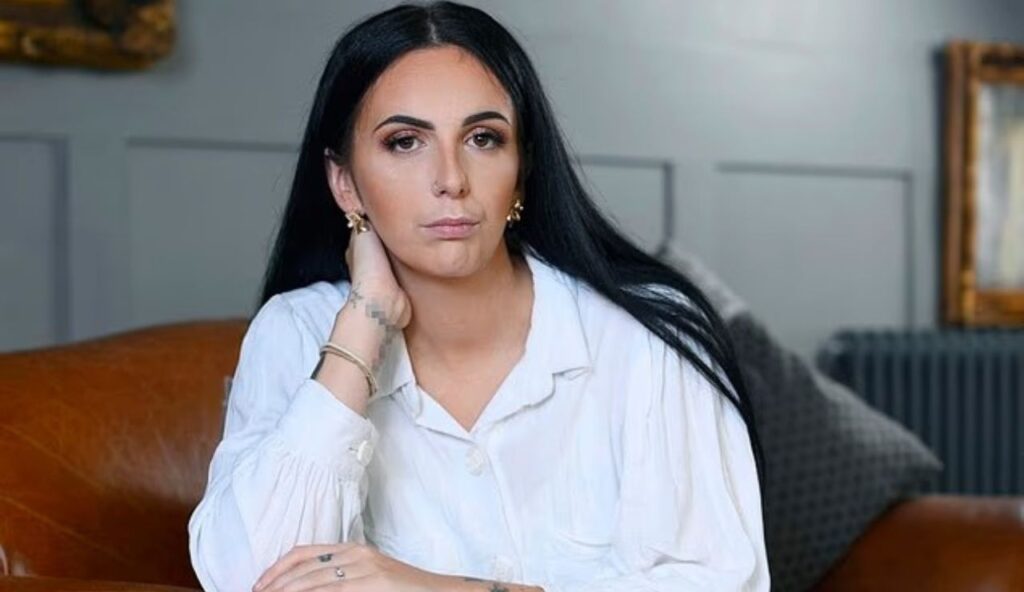 Farage Calls for Parliamentary Inquiry into Grooming Gangs, Citing Stalled Government Investigation.