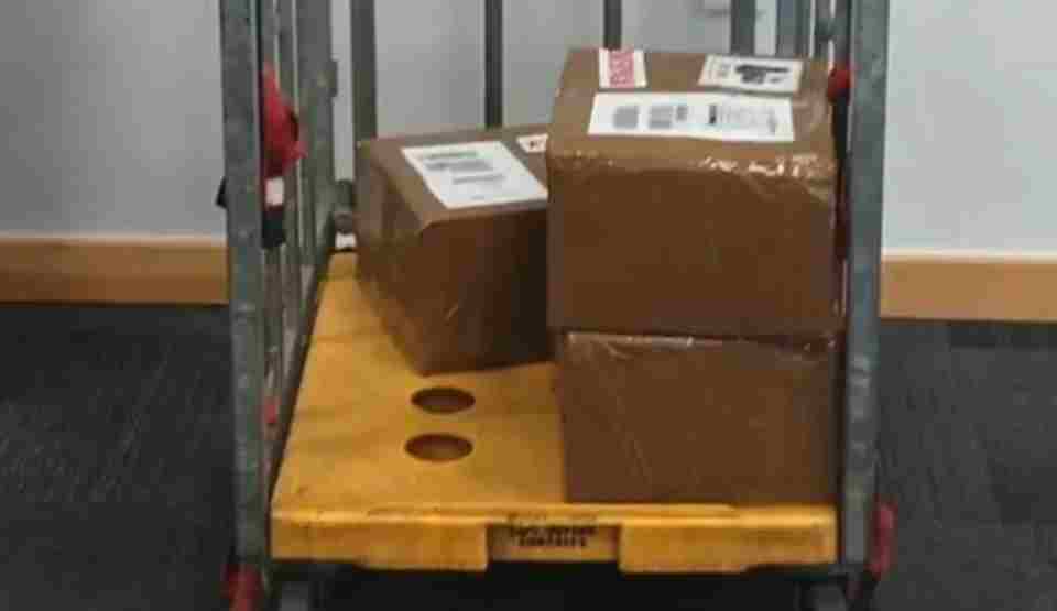 Massive Phone Smuggling Ring Dismantled in UK.